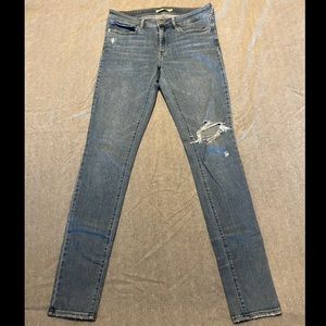 Levi’s 711 Skinny Light-wash Jeans